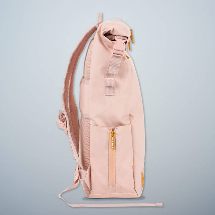 PAKAMA-fitnessrucksack-pink-seite-flaschenhalter